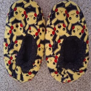Youth boy's Pikachu slippers
